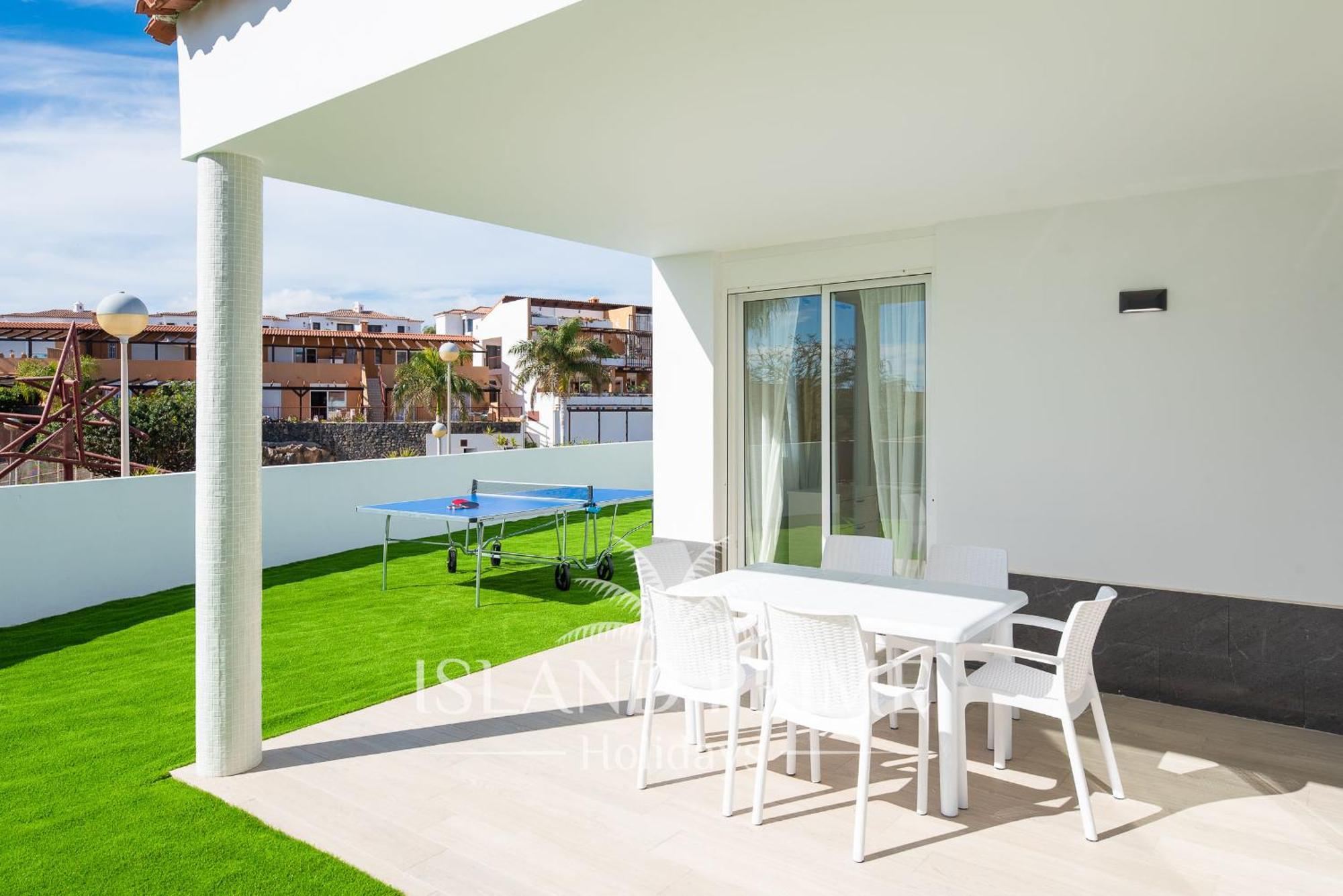 Holiday House 100M Away From Ocean Ebv10 Σαν Μιγκέλ ντε Αμπόνα Εξωτερικό φωτογραφία